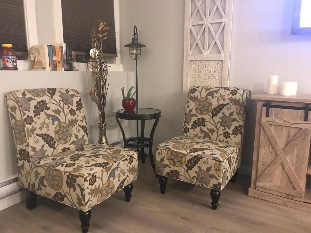 Home Sweet Condo Calgary Zewnętrze zdjęcie