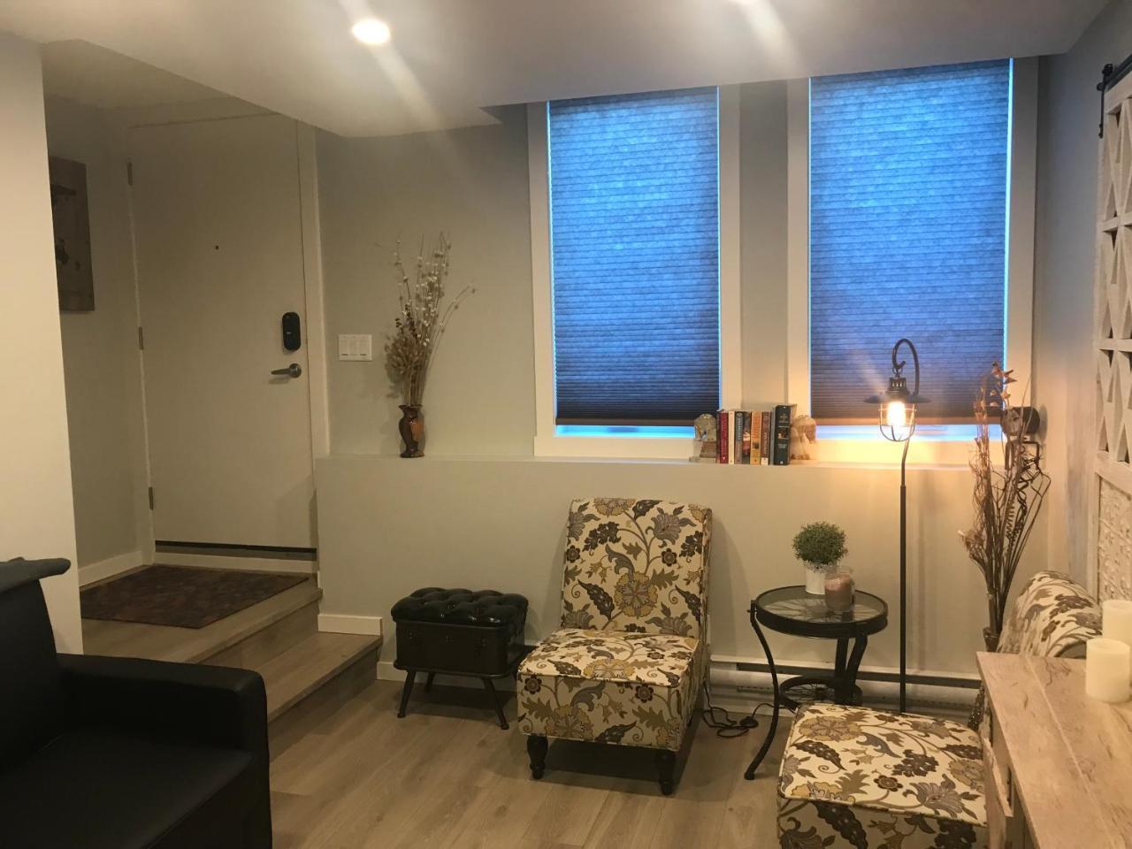 Home Sweet Condo Calgary Zewnętrze zdjęcie